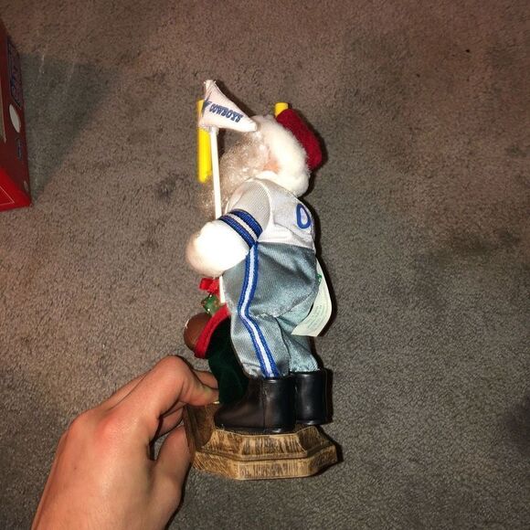 HOLIDAY CREATIONS NFL DALLAS COWBOYS MUSICAL SANTA W/ BOX VINTAGE 1999 - Picture 6 of 11